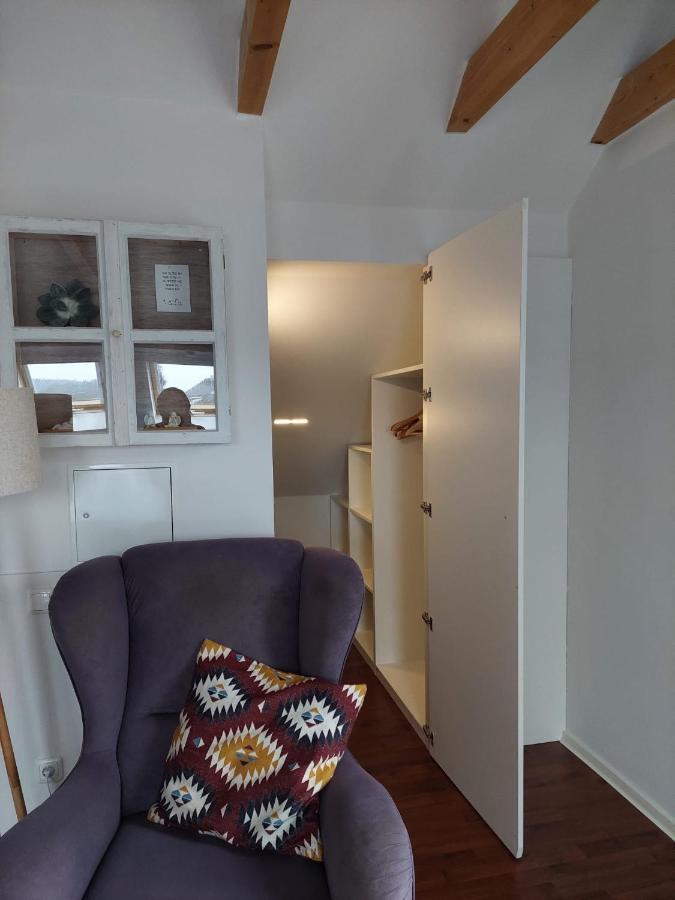 Moderne, Gemuetliche Dg-Wohnung In Ruhiger Lage Neunburg vorm Wald Exteriér fotografie